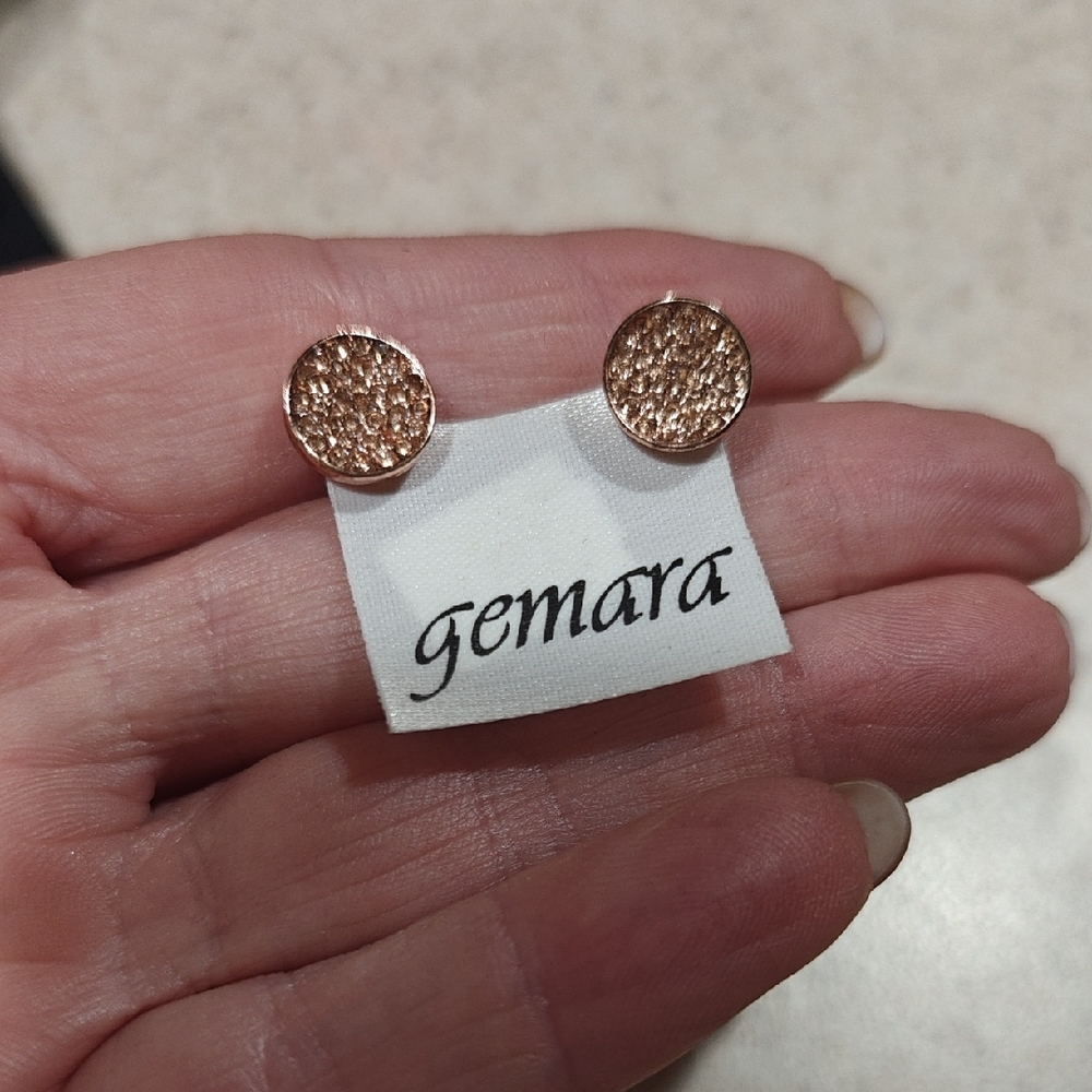 Gold Textured Stud Earrings